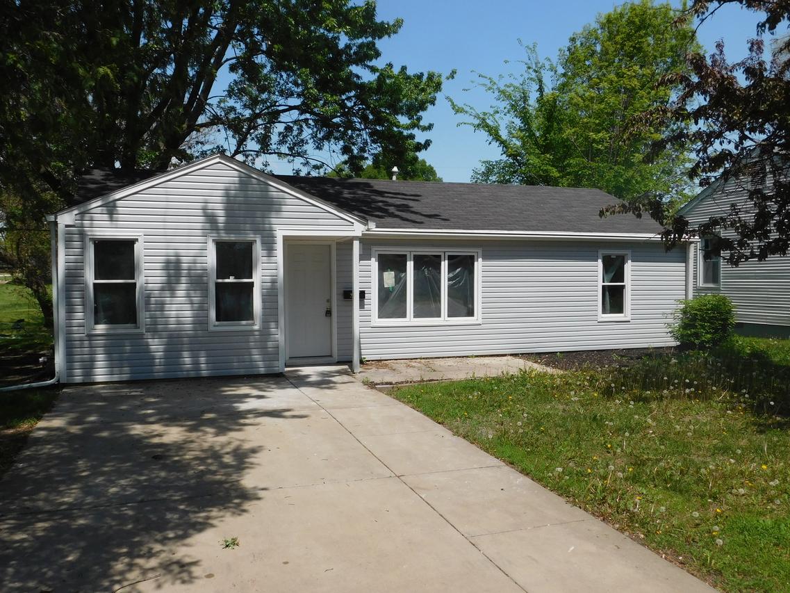 271 Toni St., Bourbonnais, IL 60914