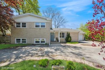 327 Wilshire Dr., Wilmette, IL 60091