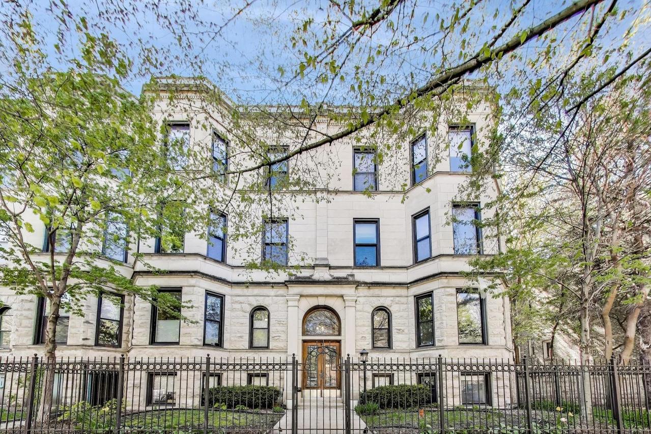 3824 N Fremont St. #3S, Chicago, IL 60613