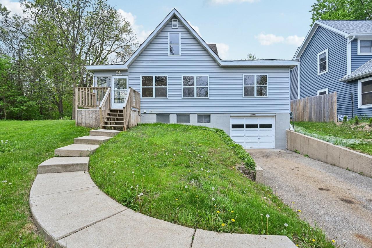 28549 W High Rd., Ingleside, IL 60041