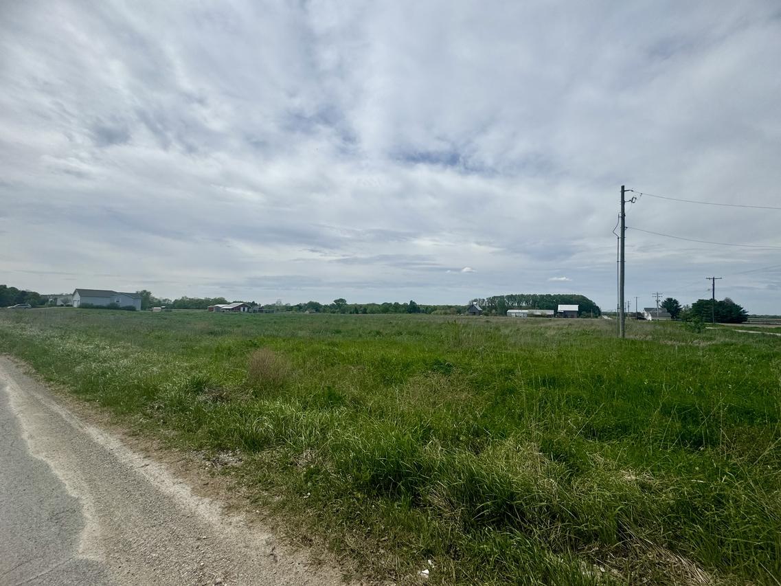 2071 N 3569th Rd., Serena, IL 60549