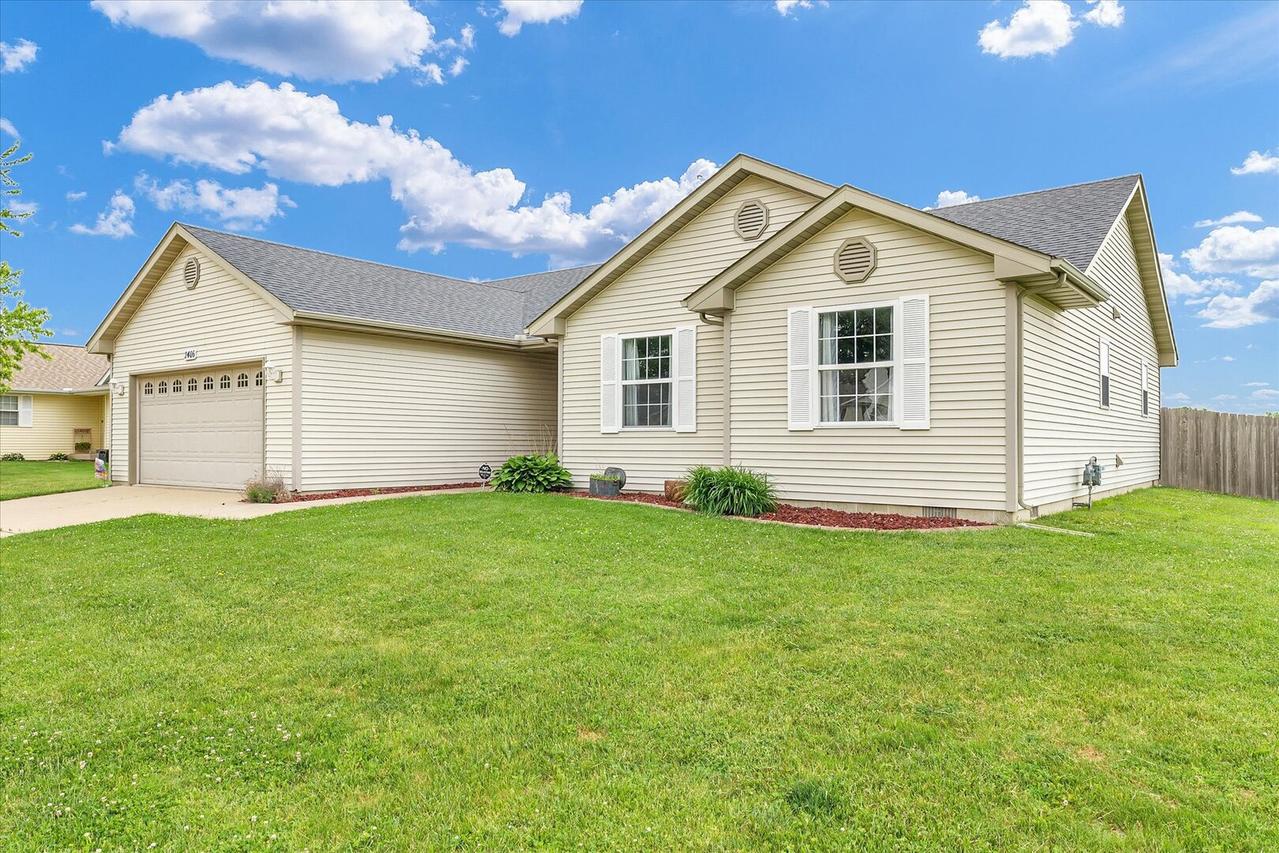 2406 N Skyline Dr., Urbana, IL 61802