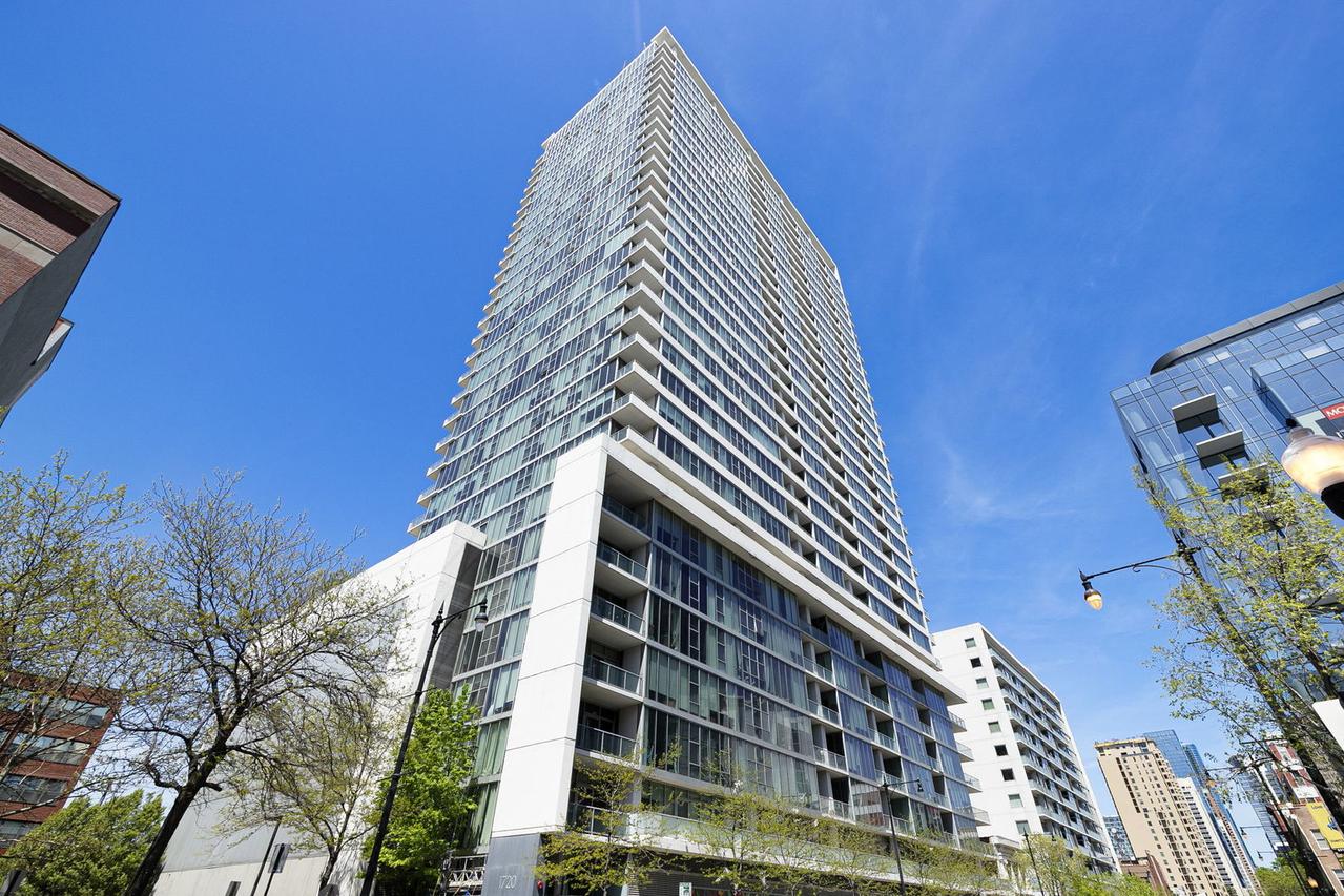 1720 S Michigan Ave. #1602, Chicago, IL 60616