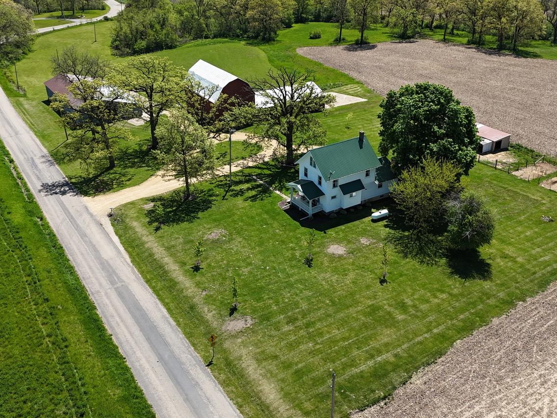 4895 W Stephenson Street Rd., Freeport, IL 61032