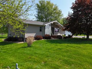 3974 E Cedarville Rd., Dakota, IL 61018
