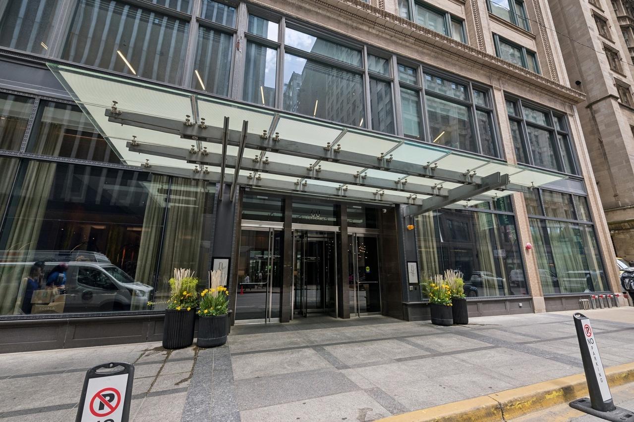 60 E Monroe St. #3007, Chicago, IL 60603