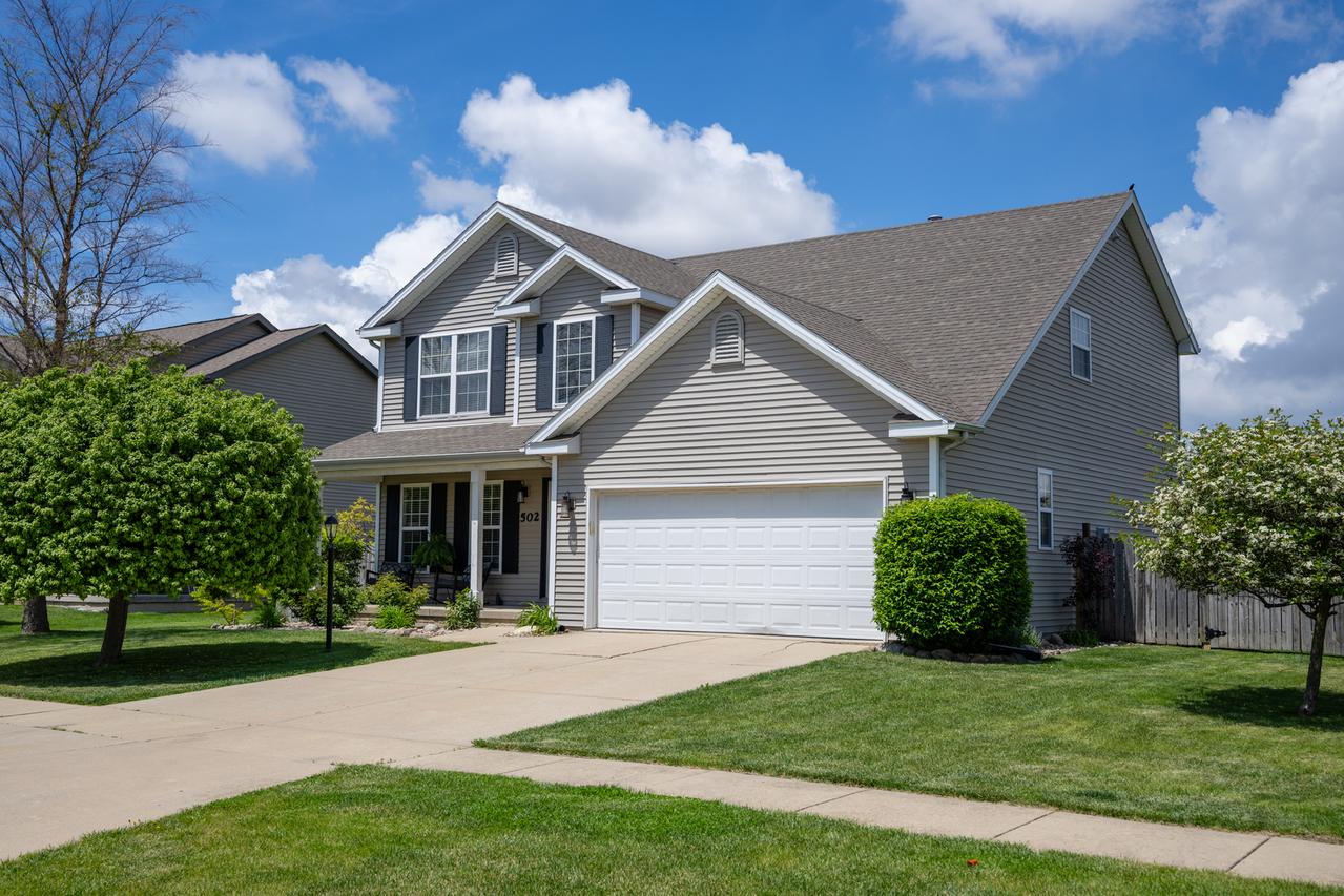 502 Deerpath St., Tolono, IL 61880