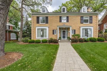 1013 Douglas Ave., Elgin, IL 60120