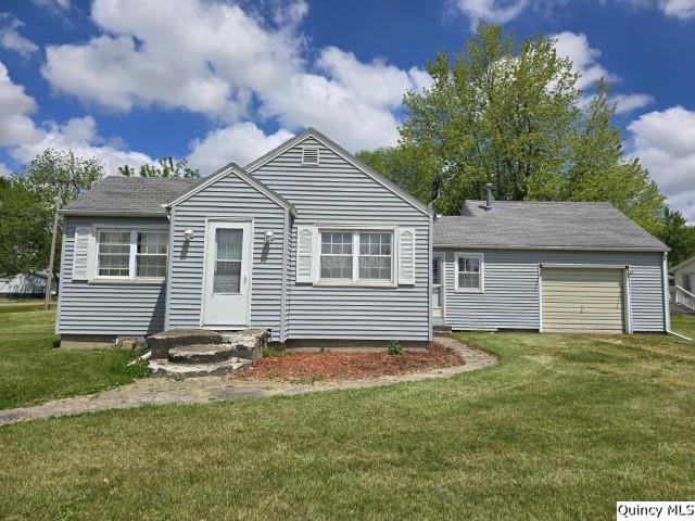 301 North St., Augusta, IL 62311