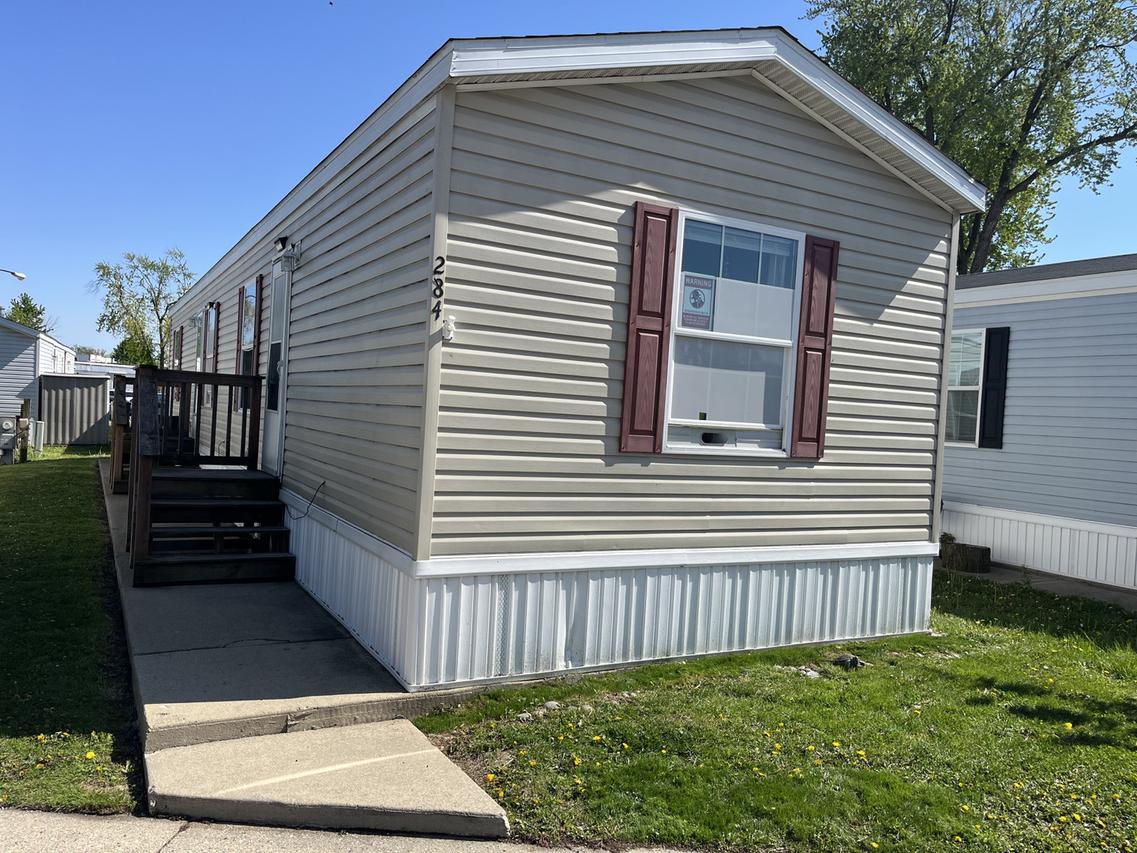 436 W Touhy Ave. #284, Des Plaines, IL 60018