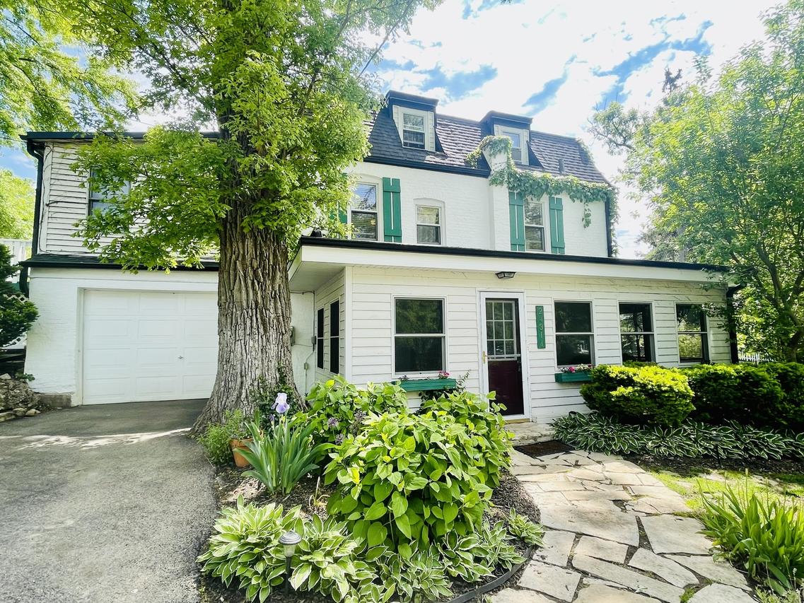 24311 N Bonnie Ln., Lake Zurich, IL 60047