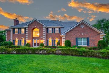4461 Kettering Dr., Long Grove, IL 60047