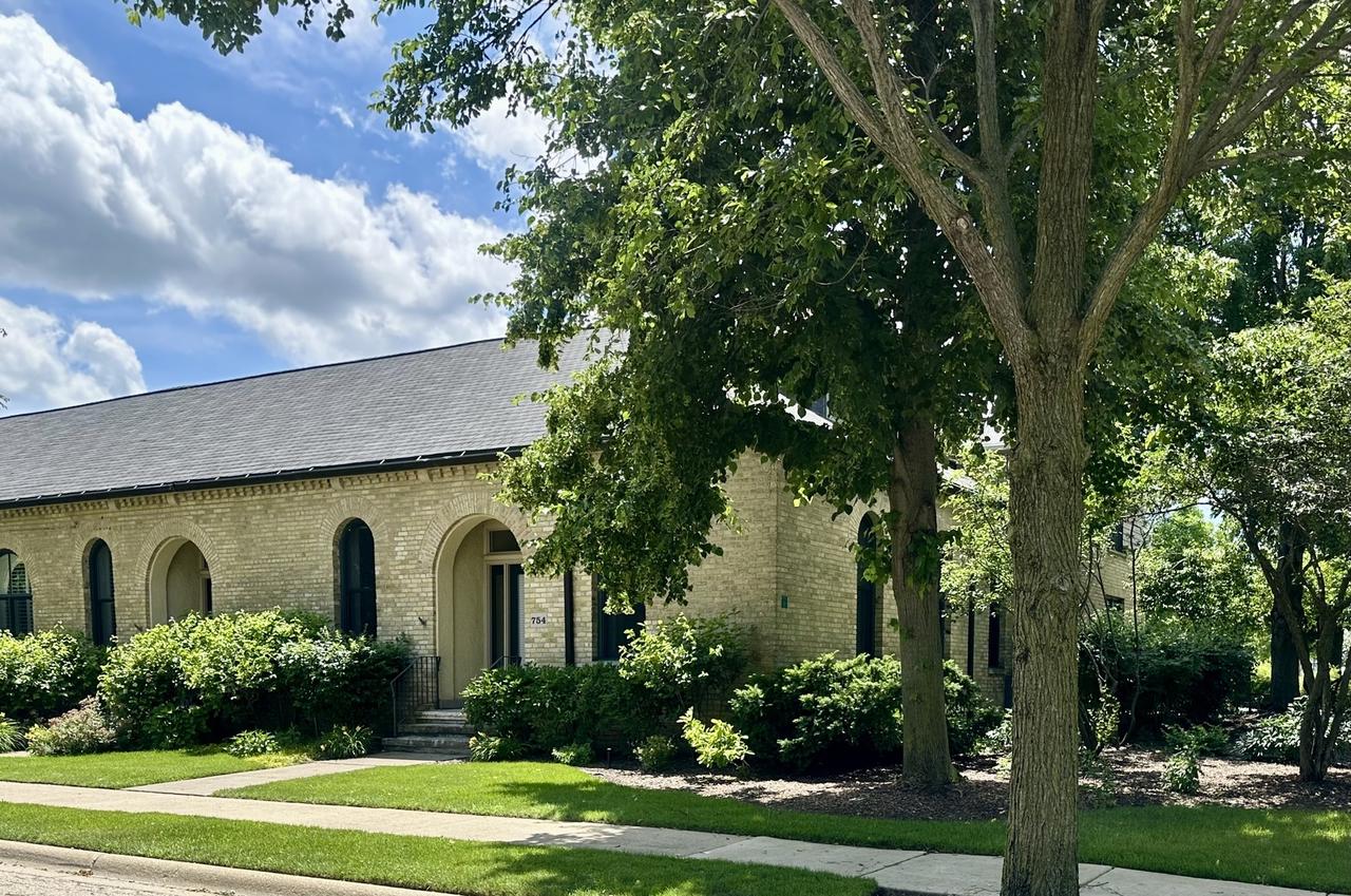 754 Lyster Rd. #D, Highwood, IL 60040