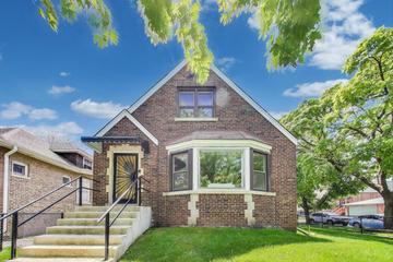4365 W Leland Ave., Chicago, IL 60630
