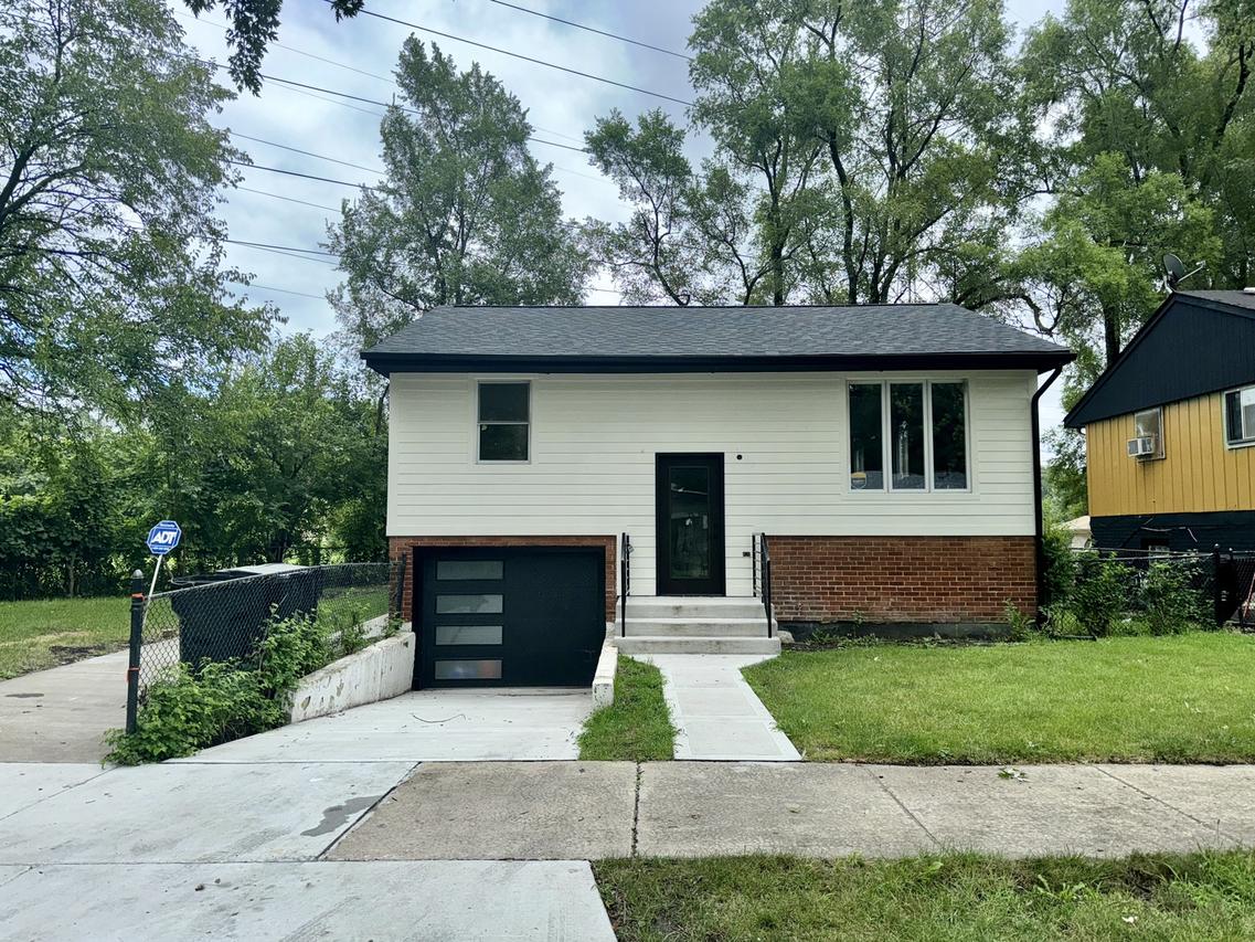 13235 S Vernon Ave., Chicago, IL 60827
