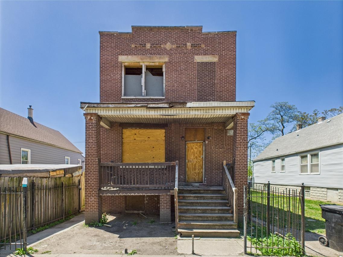 6822 S Justine St., Chicago, IL 60636