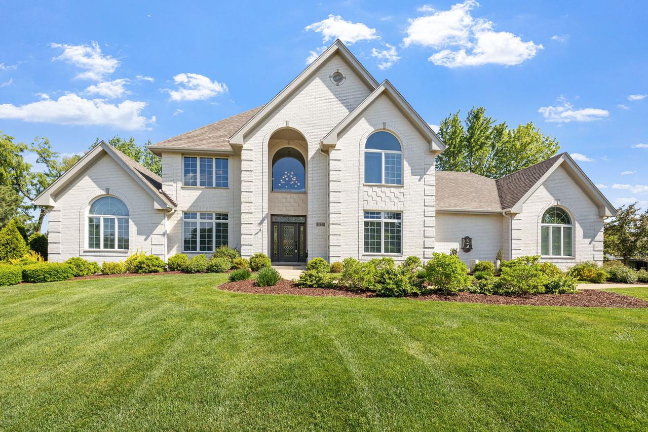 11658 Country Pond Dr., Mokena, IL 60448