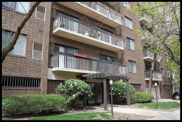 6102 N Sheridan Rd. #503, Chicago, IL 60660