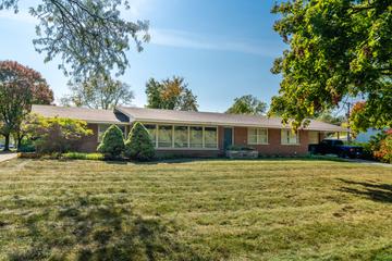 4610 Main St., Lisle, IL 60532