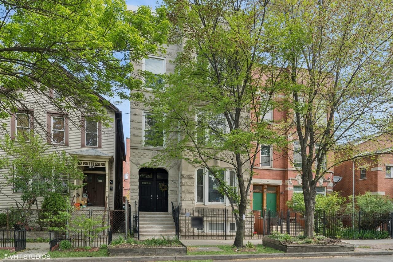 1706 W Huron St. #2S, Chicago, IL 60622