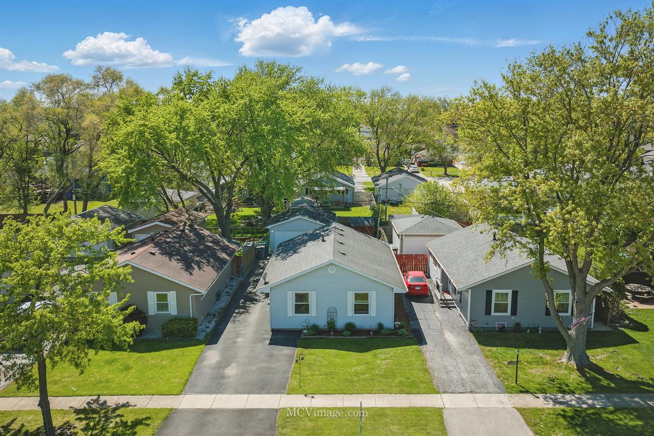 16810 Highview Ave., Orland Hills, IL 60487
