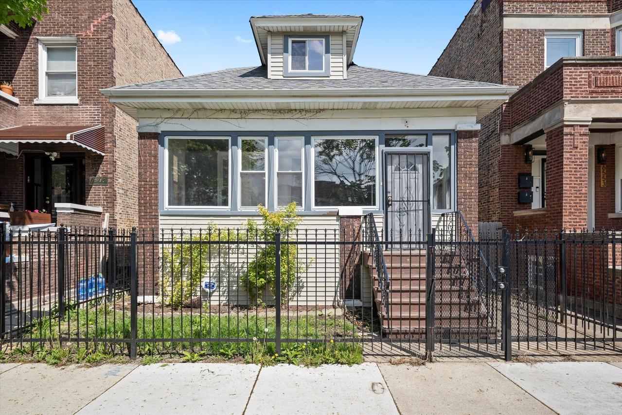 [Address Hidden by Seller], Chicago, IL 60629