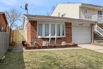 21760 Peterson Ave., Sauk Village, IL 60411