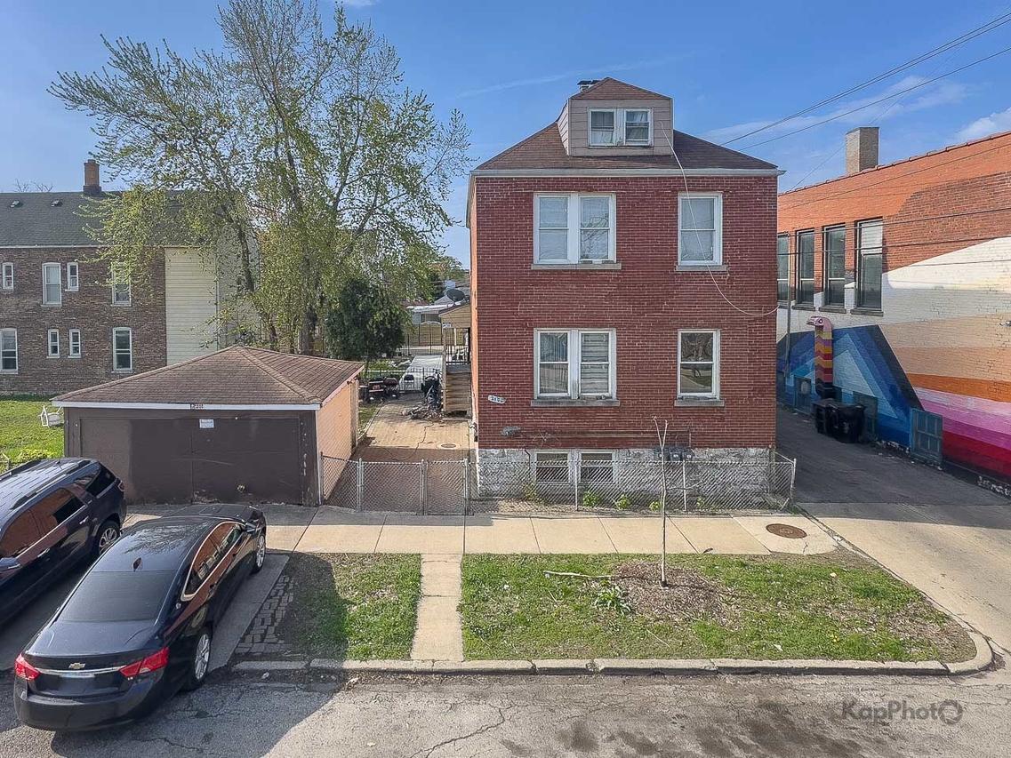 2800 S Lawndale Ave., Chicago, IL 60623