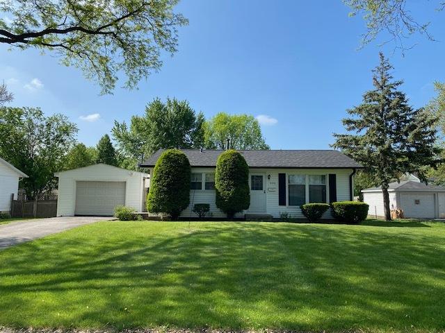 950 Arlon Rd., Aurora, IL 60506