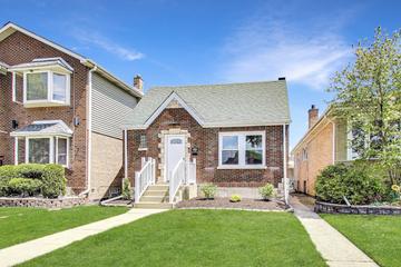5423 S Newcastle Ave., Chicago, IL 60638