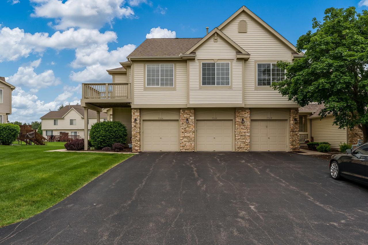 7306 Casey Dr., Loves Park, IL 61111