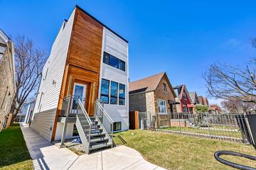940 N Karlov Ave., Chicago, IL 60651