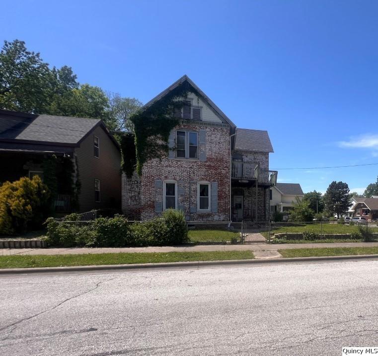 1030 Washington St., Quincy, IL 62301