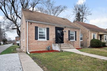 14526 S Dearborn St., Riverdale, IL 60827