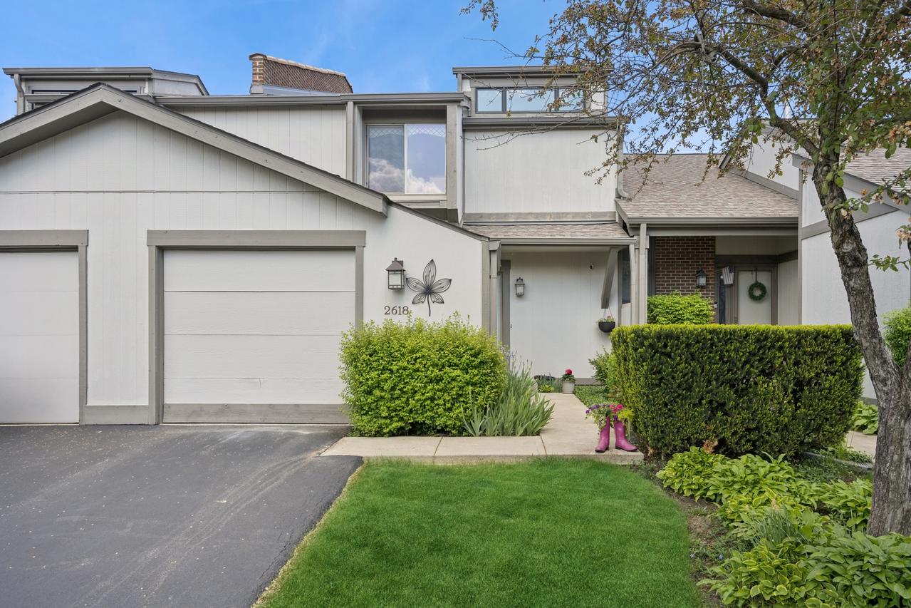 2618 Smith St., Rolling Meadows, IL 60008