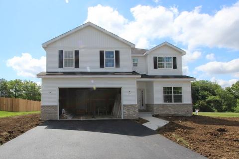 715 Fox Trail Ter., Cary, IL 60013