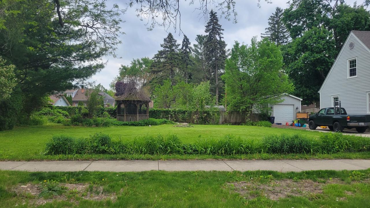 Vacant Lot Parcel 1 Congdon Ave., Elgin, IL 60120