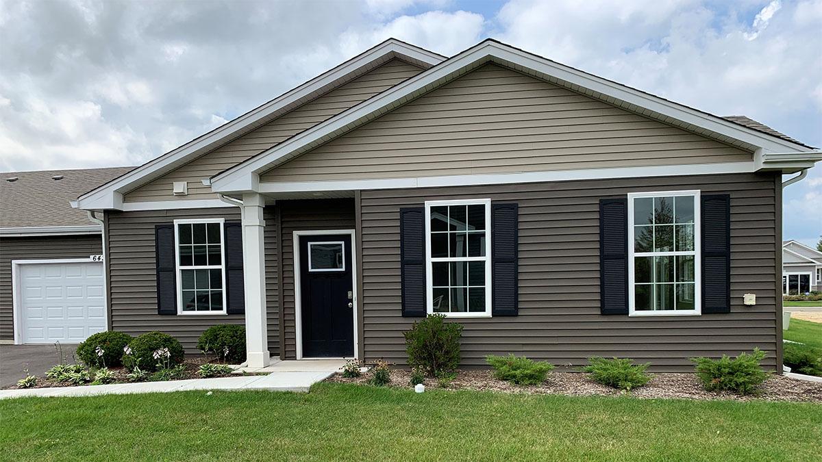 6461 Juniper Dr., Wonder Lake, IL 60097