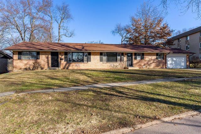 209 Flintridge Dr., Rockford, IL 61107