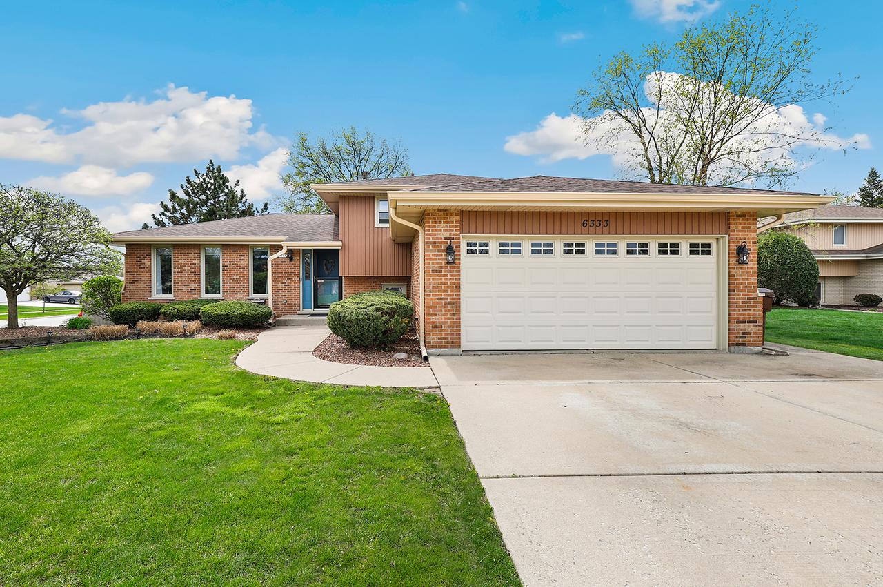 6333 Carriage Way, Oak Forest, IL 60452