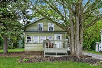 216 N River St., Batavia, IL 60510