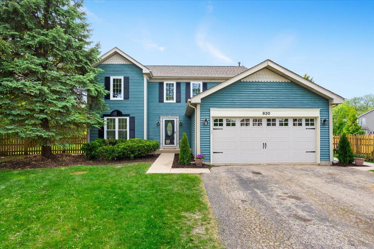830 Waterford Ct., Lake Zurich, IL 60047