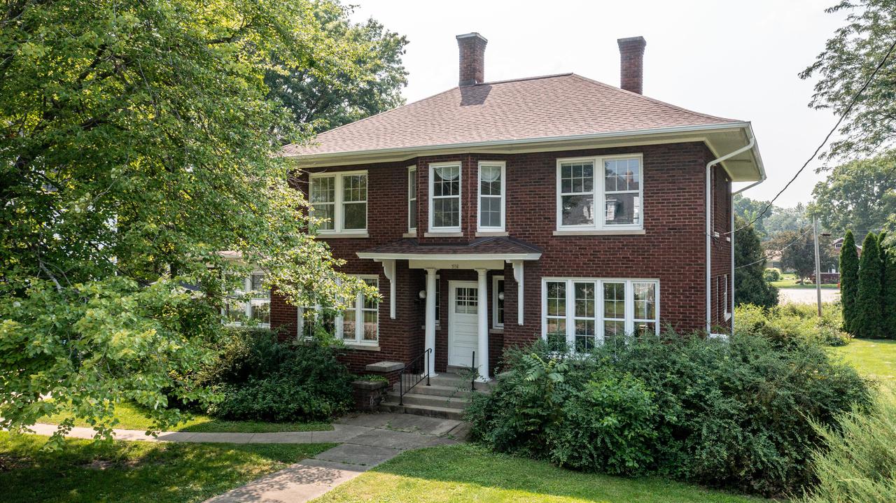 516 S Grant St., Earlville, IL 60518