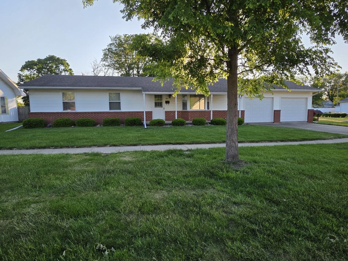 602 S Thomas St., Gilman, IL 60938