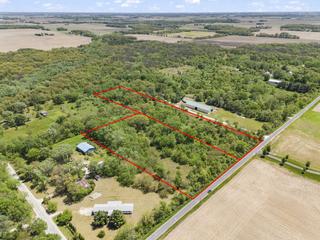 37215 Darby Rd., Custer Park, IL 60481