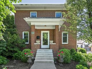 371 S Arlington Ave., Elmhurst, IL 60126