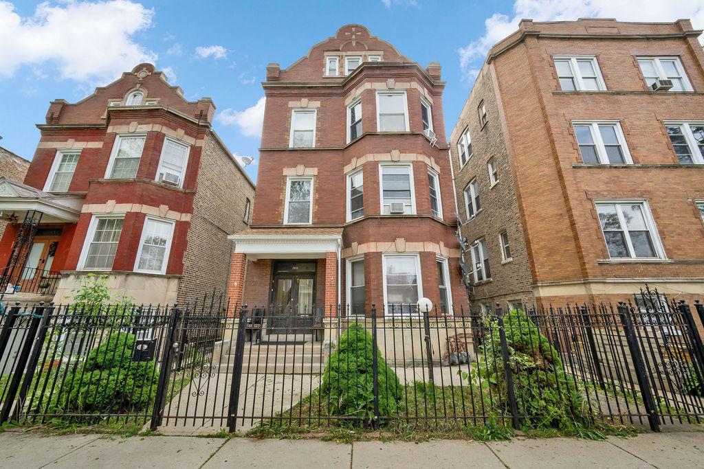 2655 S Millard Ave., Chicago, IL 60623