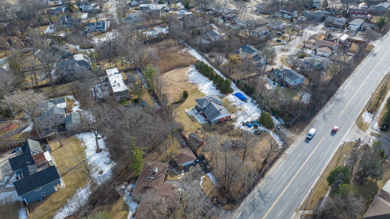 1329 Waukegan Rd., Deerfield, IL 60015