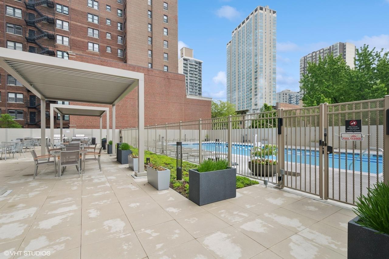 555 W Cornelia Ave. #409, Chicago, IL 60657