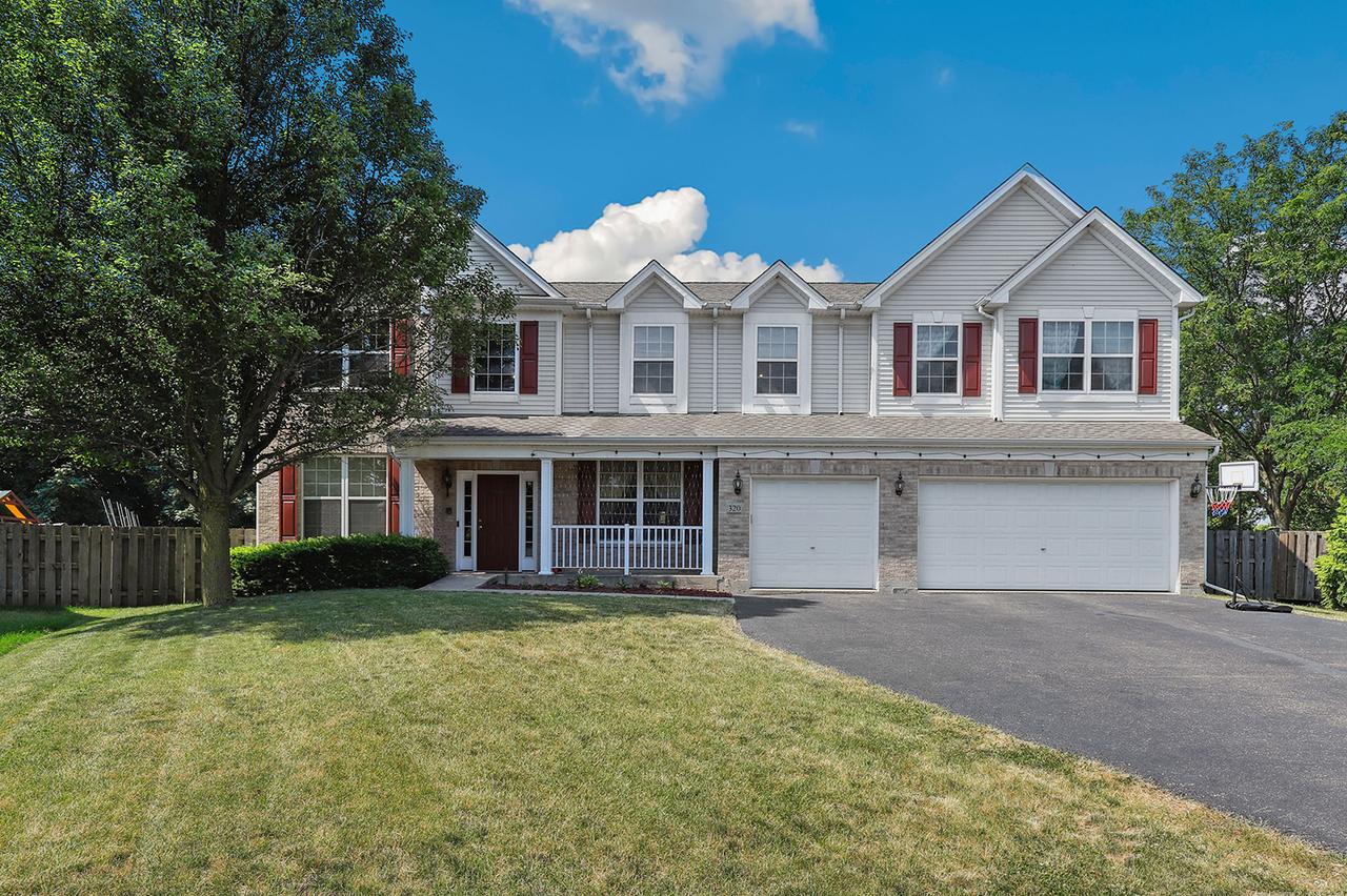 320 Claridge Cir., Bolingbrook, IL 60440